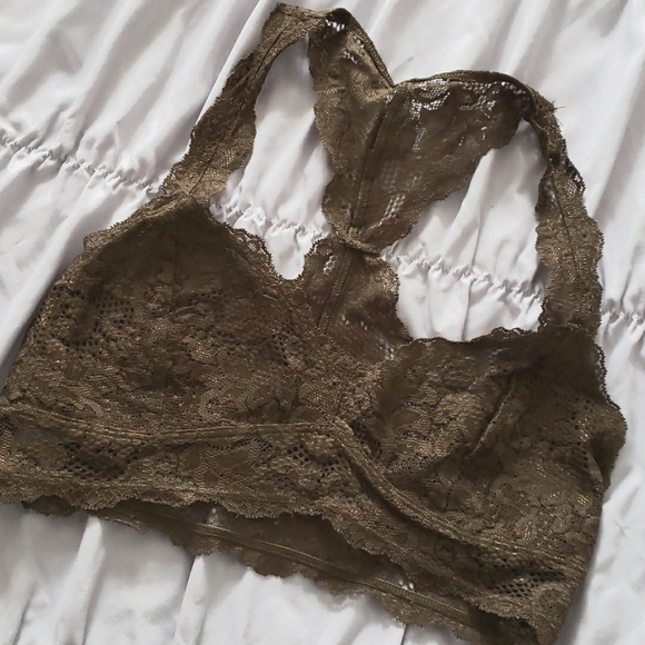 Express Bralettes - Picture 4 of 5